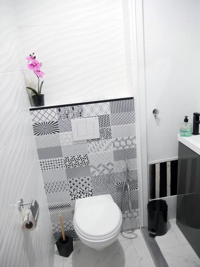 Le Penthouse Des Halles Perpignan Exteriör bild